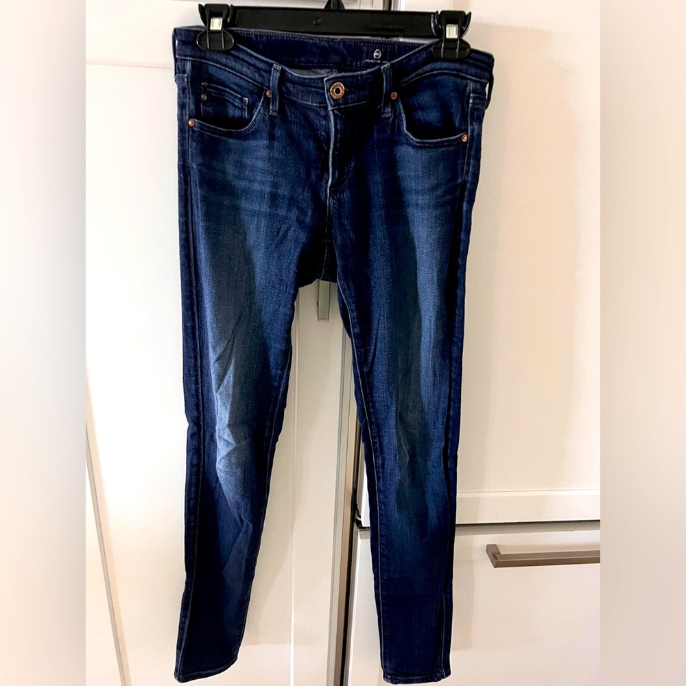 AG straight leg Jean 26R